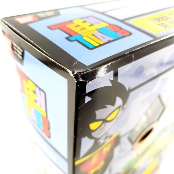 Teen Titans Turbo Terrestrial Deluxe Battling Machine #22201 Bandai New Sealed - Picture 6 of 7